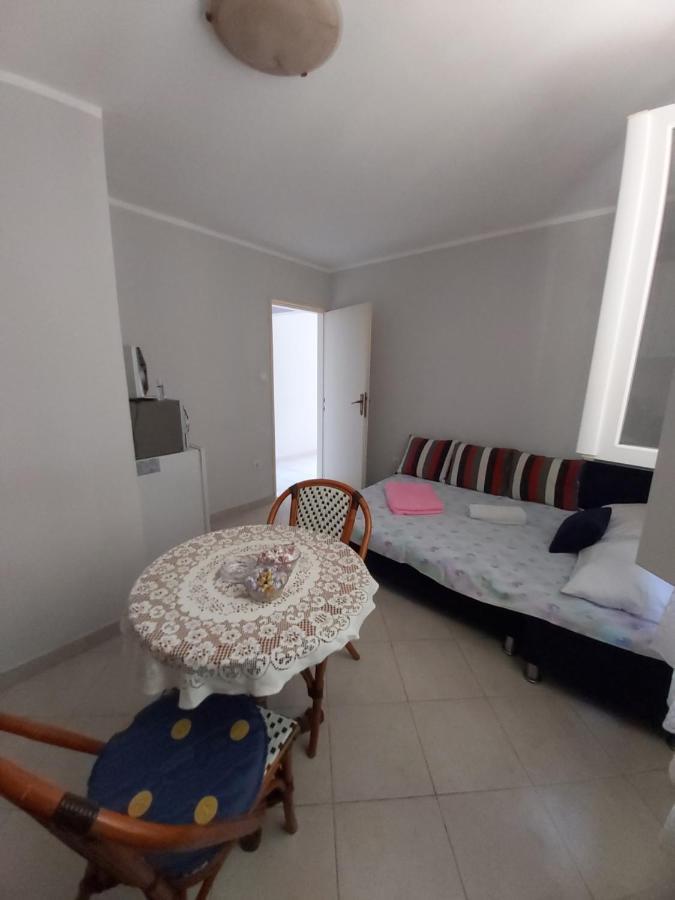 Apartment Miki Херцег-Нови Экстерьер фото
